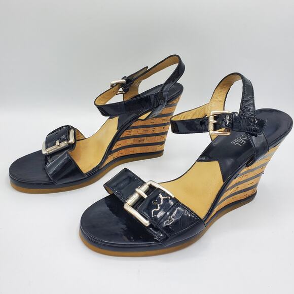 Michael Kors Pacific Patent Leather Wedge Buckle Strap Sandal Heel Shoe 7.5 - Picture 10 of 10